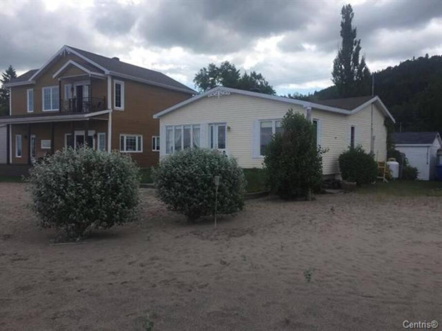 Les Pieds Dans Le Sable Villa Шамбор Екстериор снимка